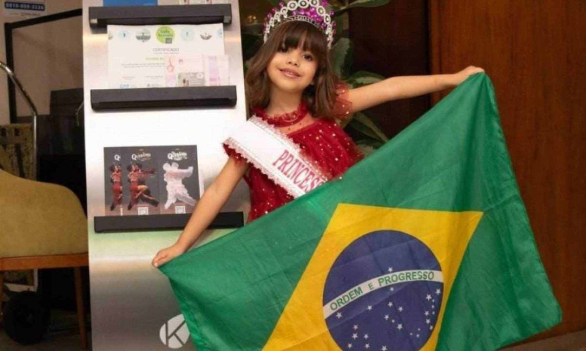 Cecília Fernandes Brito, de 4 anos, foi eleita a 1° Mini Princesa Brasil 2024 na categoria 