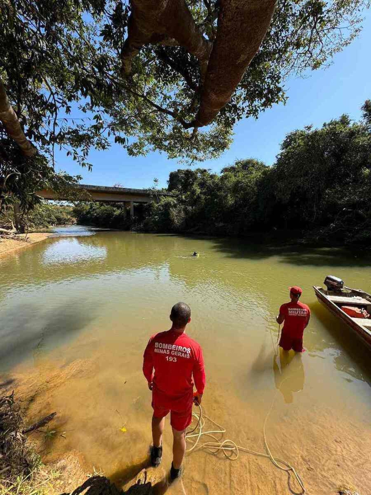 MG: corpo de adolescente é encontrado após cinco dias de buscas em rio