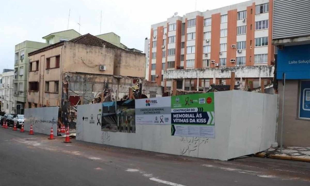 Prédio da Boate Kiss, em Santa Maria, foi demolido para a construção de um memorial em homenagem ás vítimas -  (crédito: João Alves/PMSM)