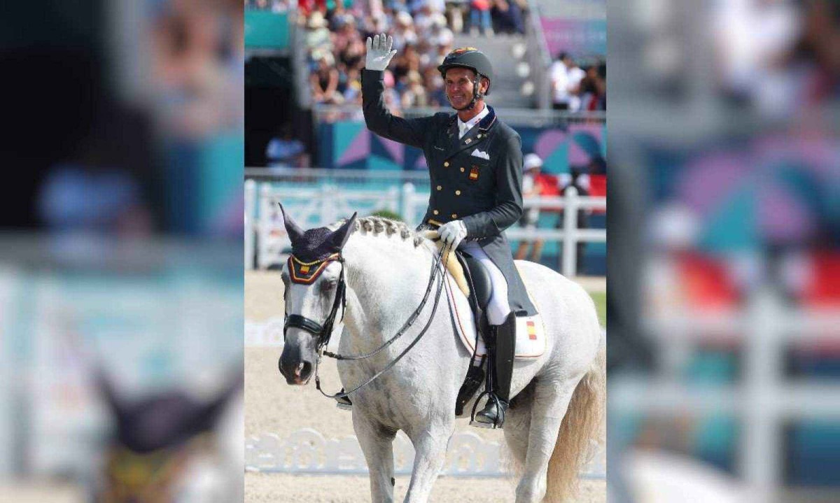 Juan Antonio Gimenez Cobo, o atleta mais velho da Olimpíada de Paris -  (crédito: PIERRE-PHILIPPE MARCOU / AFP)