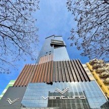 Imobiliária inaugura escritório em Chapecó
 - DINO