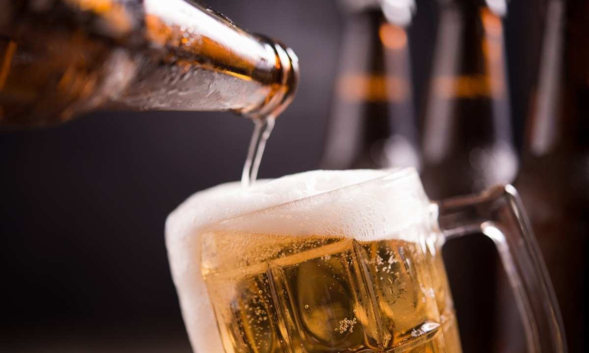 Dia da cerveja é celebrado nesta sexta-feira (2/8) -  (crédito:  PORNSAWAN / FreePik)