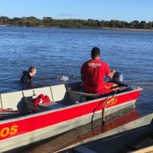 Jovem de 23 anos é achado morto no rio São Francisco - CBMG