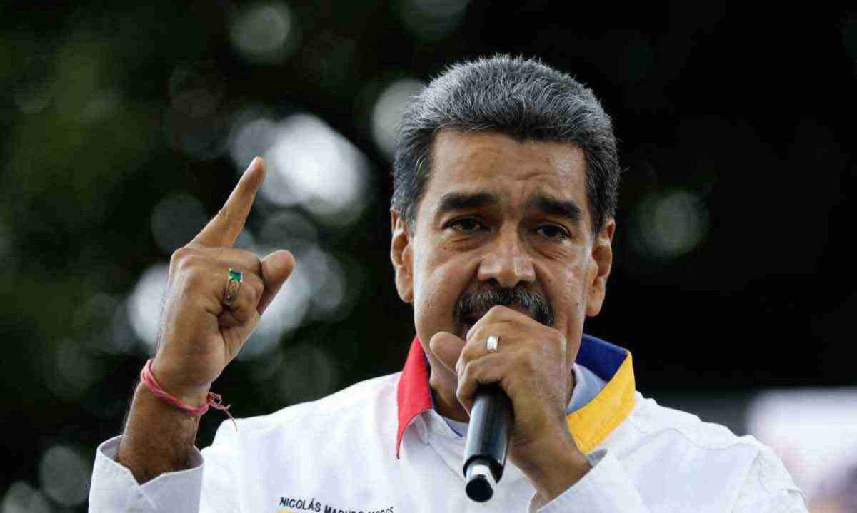 Maduro afirmou que rejeita "absolutamente que os Estados Unidos estejam tentando se tornar a autoridade eleitoral da Venezuela" -  (crédito: PEDRO RANCES MATTEY/AFP)