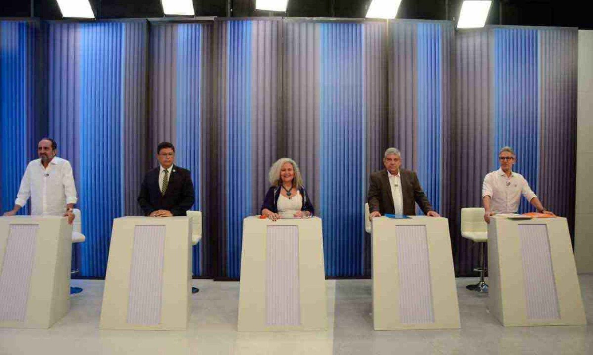 Kalil (E) e Zema (D) durante debate em 2022. dois anos após, estão aliados

 -  (crédito: REDES SOCIAIS/REPRODUÇÃO)