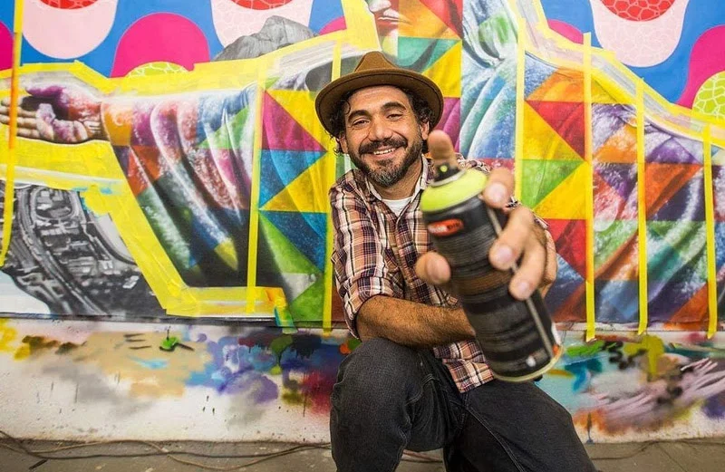 Eduardo Kobra: o muralista brasileiro consagrado mundialmente