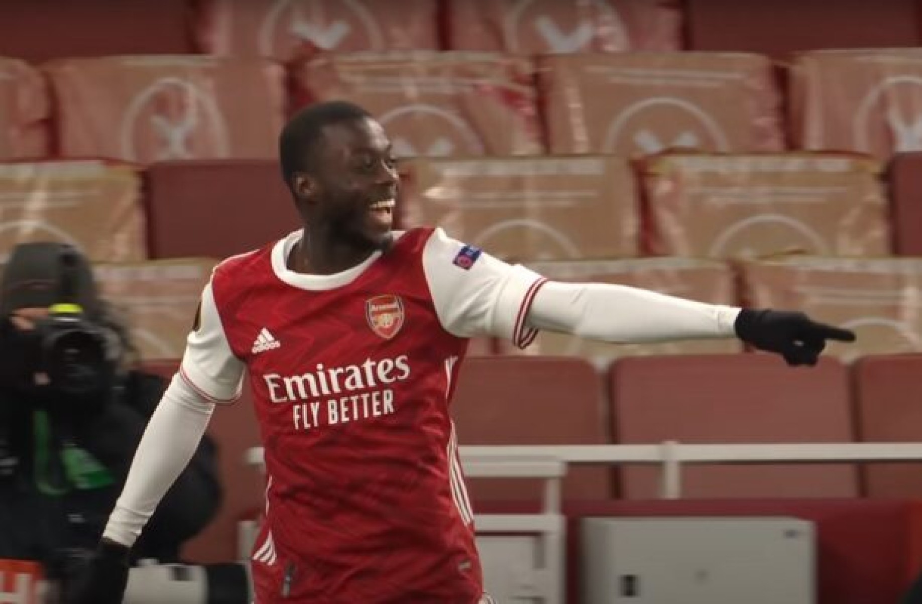 Villareal contrata Nicolas Pépé, ex-Arsenal e Lille