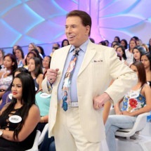 Silvio Santos foi do terno ao pijama em figurinos icônicos - Lourival Ribeiro 