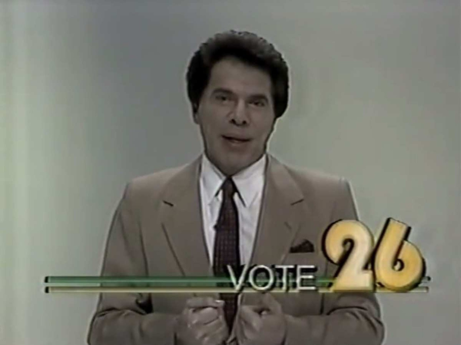 Silvio Santos presidente? Apresentador se candidatou em 1989