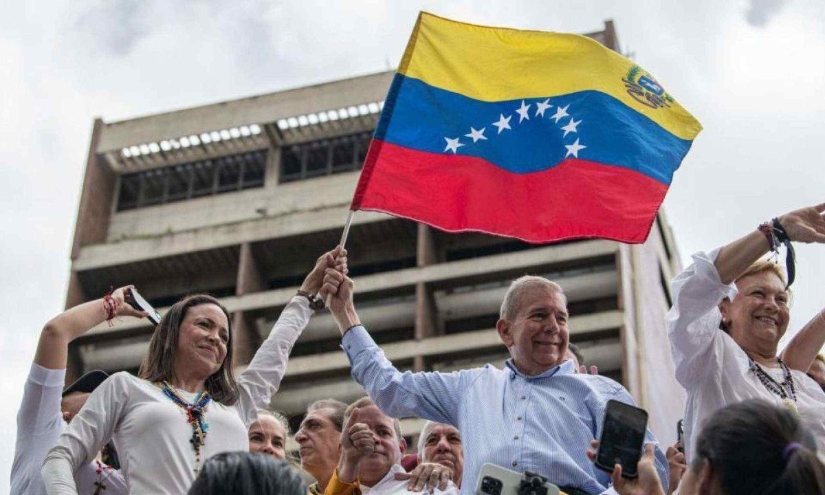 Polícia enfrentou manifestantes que reivindicam vitória de González Urrutia -  (crédito: Getty Images)