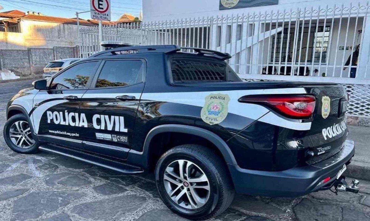 Policiais prenderam idoso em flagrante, dentro de casa -  (crédito: PCMG)