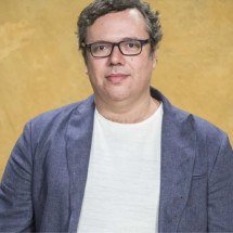 Autor de próxima novela da Globo dispara sobre escrever: 'um inferno' - Redes Sociais