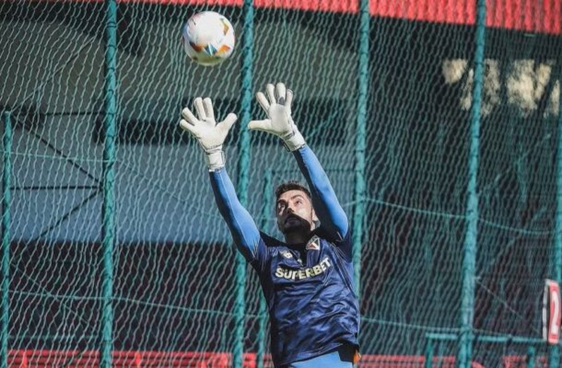 Rafael negocia a sua renovação de contrato com o São Paulo