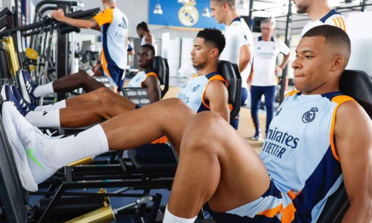 Mbappé celebra primeiro treino com elenco do Real Madrid -  (crédito: No Ataque Internacional)