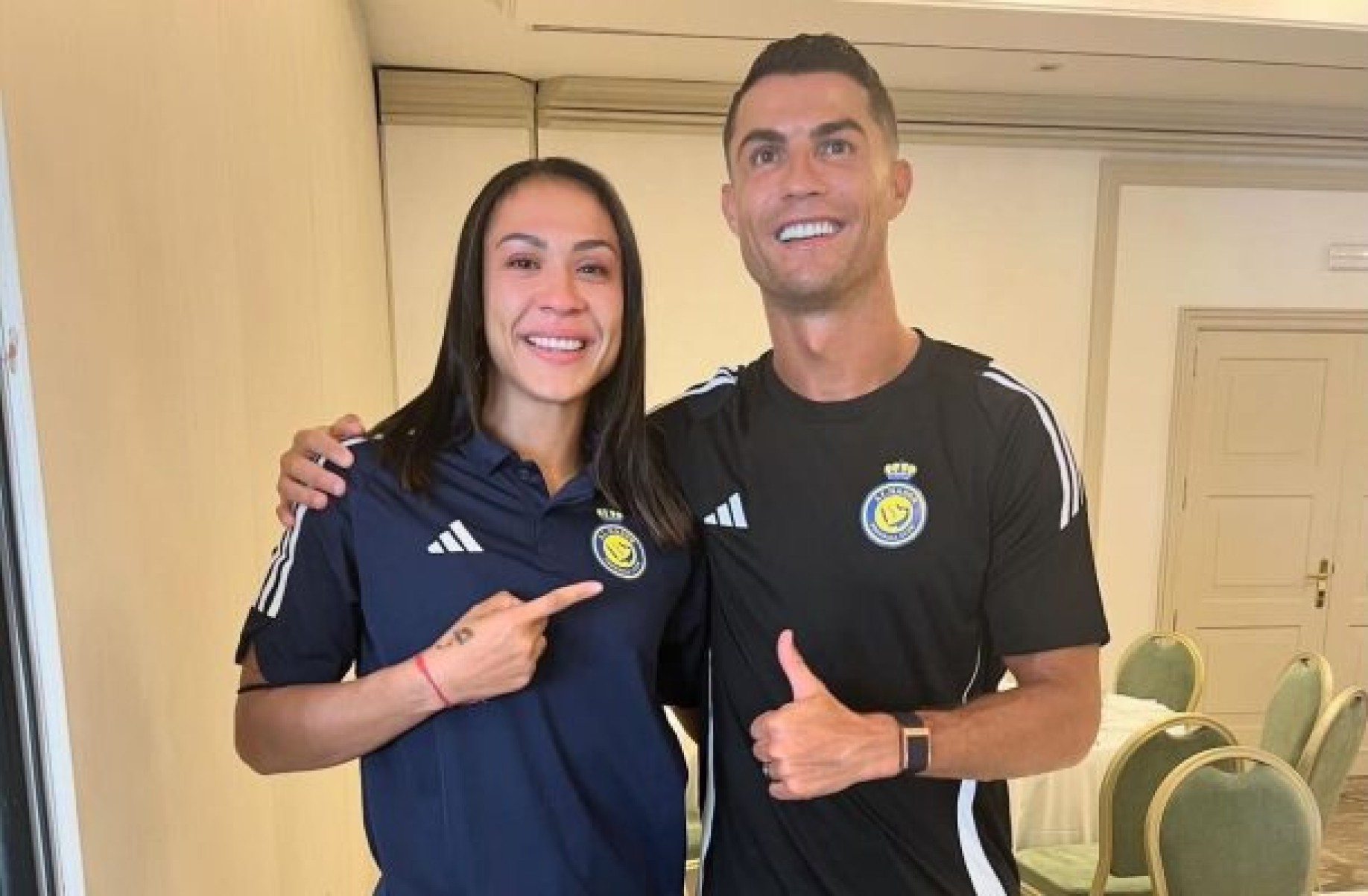 Jogadora brasileira faz revelação sobre encontro com Cristiano Ronaldo