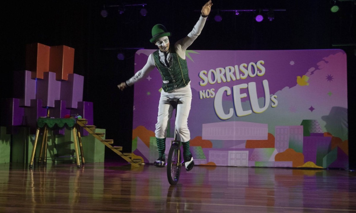  06/04/2024; CEU Casa Blanca; Grupos Raiow Rainhas; Trinca; Luz e Alegria no mundo do circo; 1, 2, 3 e J..;
     -  (crédito:  Jr.;Daniel Augusto)