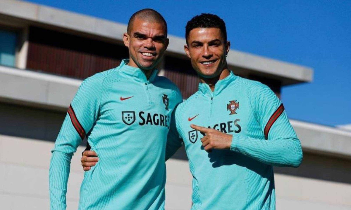 Jogador ex-seleção portuguesa anuncia aposentadoria aos 41 anos -  (crédito: No Ataque Internacional)