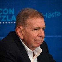 Dados mostram vitória clara de González na Venezuela, diz Carter Center