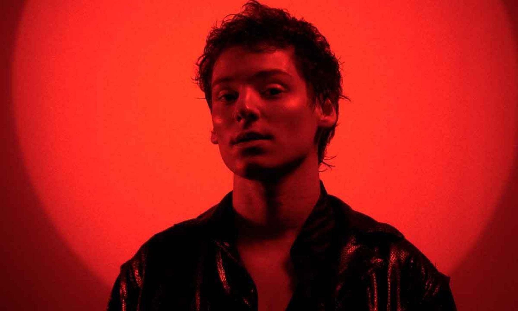 Mineiro Gabriel Froede, atração do Rock in Rio, canta amanhã no Star 415