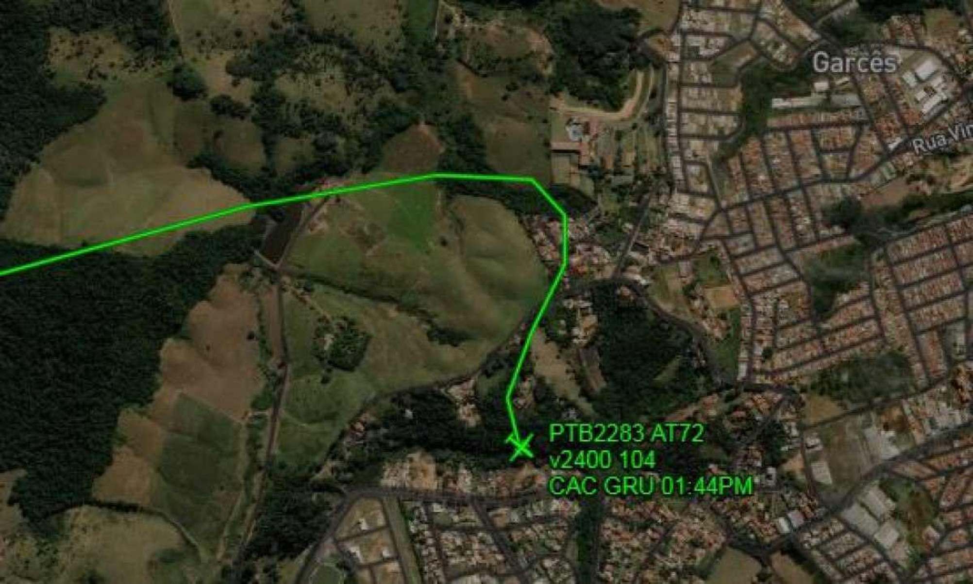 Avião caiu 4,5 mil metros em 1 minuto; veja o trajeto