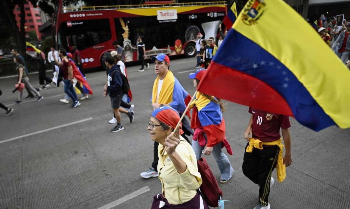 Protesto neste fim de semana contra o resultado anunciado para a eleição presidencial venezuelana: risco de nova crise migratória -  (crédito: Alfredo Estrella/AFP)