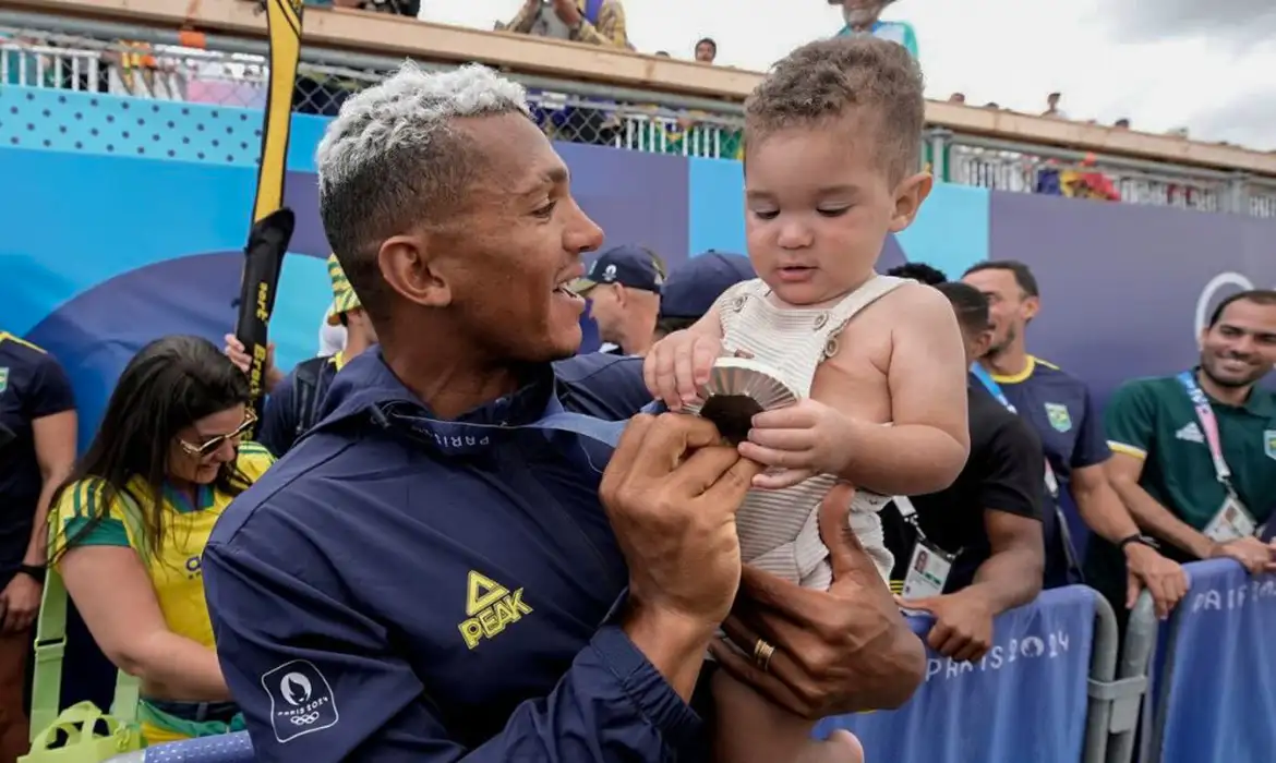 Hoje é Dia: encerramento das Olimpíadas e Dia dos Pais são destaques -  (crédito: EBC)