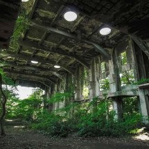 12 fotos dos edifícios abandonados mais fascinantes do mundo - Ikumi Nakamura