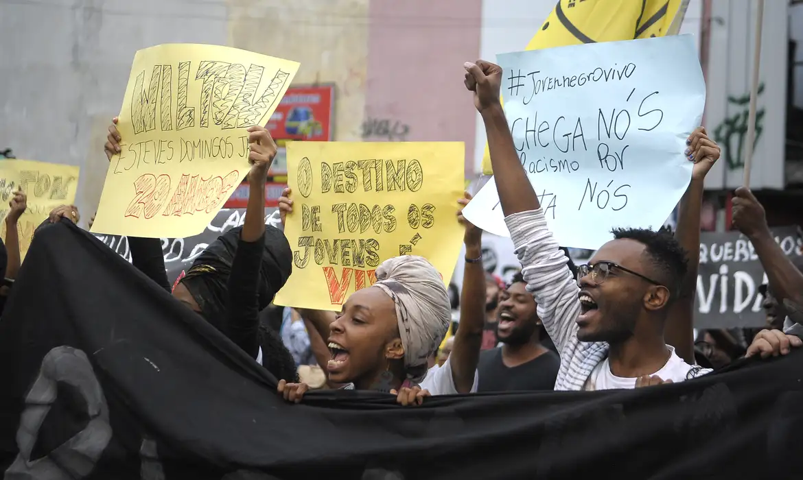 Violência matou mais de 15 mil jovens no Brasil nos últimos 3 anos -  (crédito: EBC)