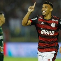 Victor Hugo entra na mira de clube inglês -  (crédito: Gilvan de Souza/Flamengo)