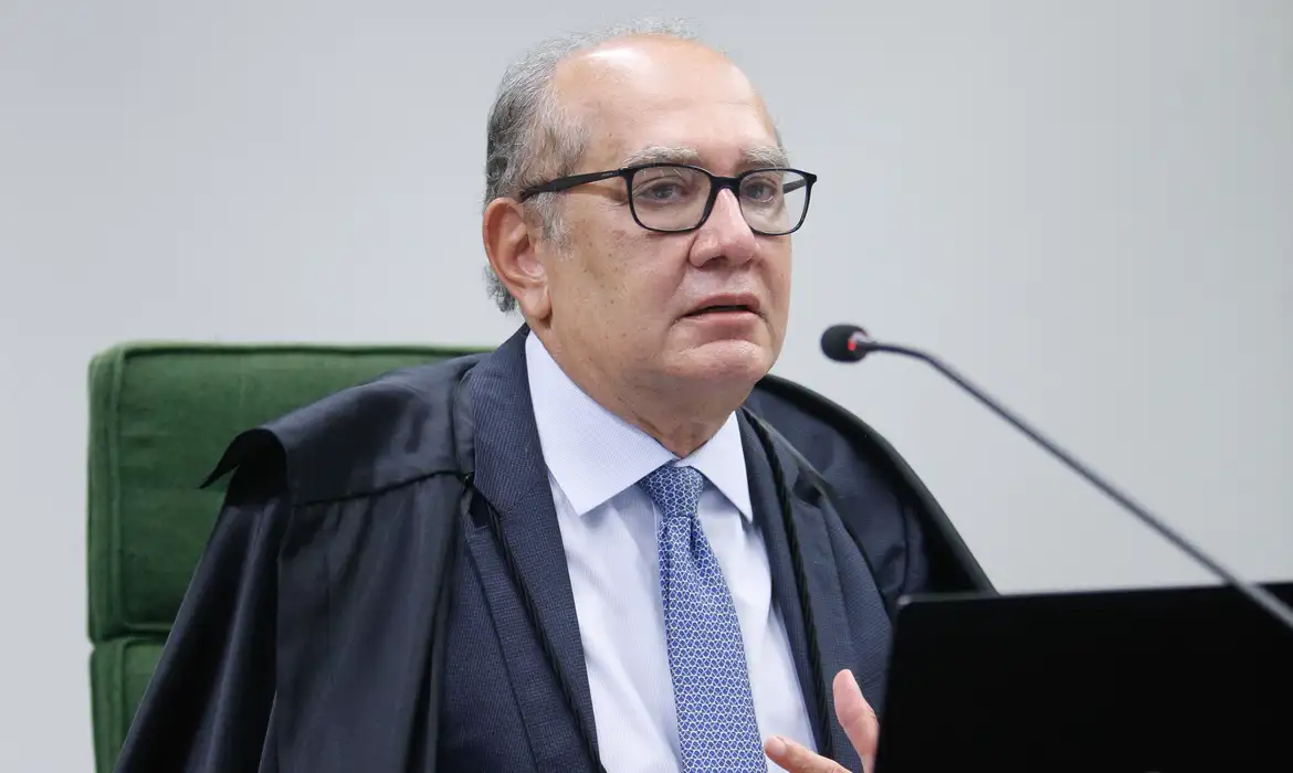 Mendes: comparar conduta de Moraes à Lava Jato é irresponsabilidade -  (crédito: EBC)