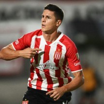 Guido Carrillo está na mira do Corinthians -  (crédito: Foto: Luis Robayo/AFP via Getty Images)