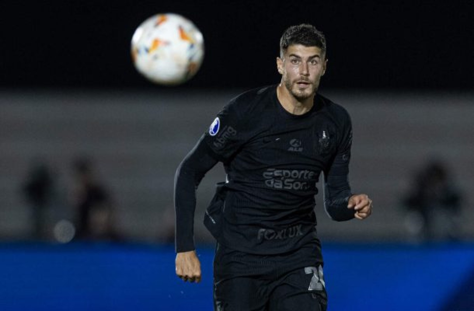 Após boa atuação, Pedro Raul se coloca na briga para ser titular do Corinthians