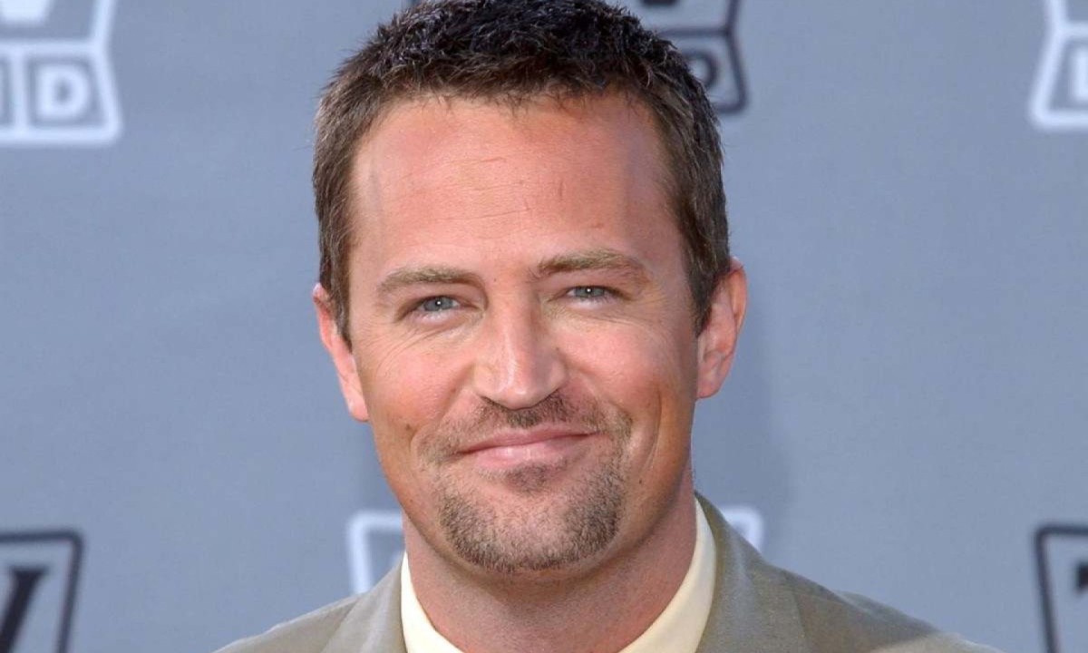 Matthew Perry na premiação TV Land, de 2003, no Palladium Theatre em Hollywood. -  (crédito: Chris Delmas/AFP)