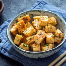 Tofu grelhado (Imagem: Oksana Mizina | Shutterstock)
 -  (crédito: EdiCase)