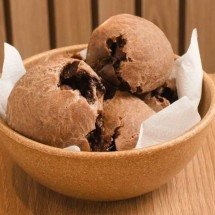 A fantástica fábrica de pão de queijo que usa de chocolate a torresmo - Thiago Costa/Divulgação