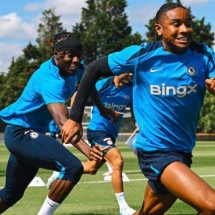 Jogadores dos Blues durante treinamento da equipe -  (crédito: Foto: Divulgação / Chelsea)