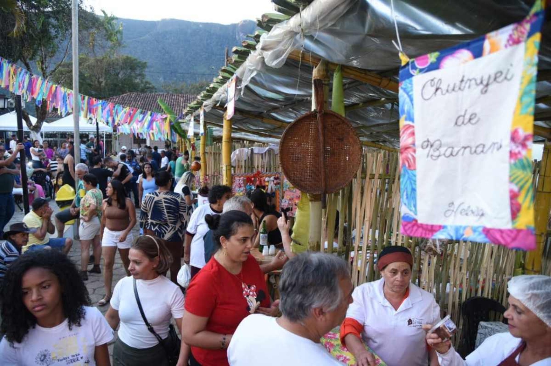 Comidas típicas e cultura fazem a festa em distrito de Ouro Preto