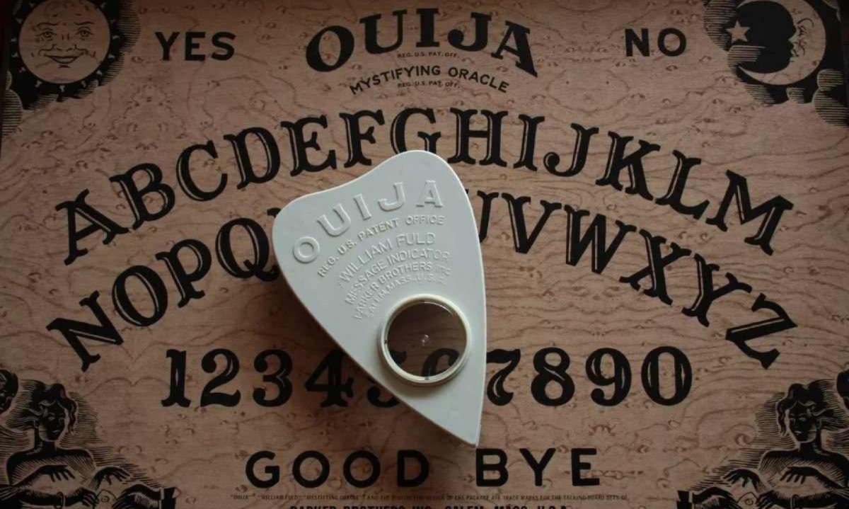 Tabuleiro Ouija foi comprado por Sílvio Santos -  (crédito: Felinebird/ Flickr )