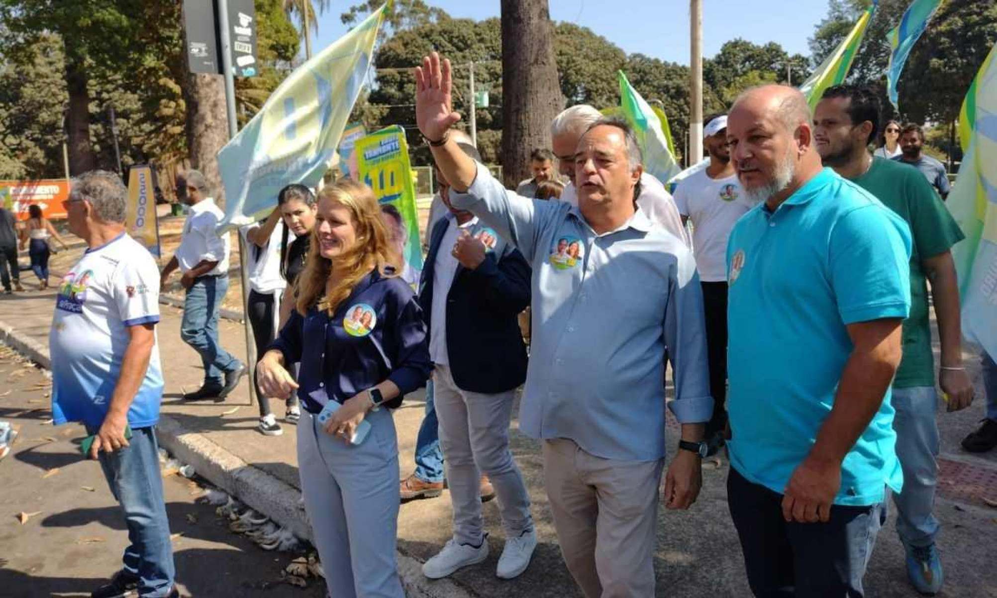 Tramonte visita o Barreiro e ouve demandas de comerciantes