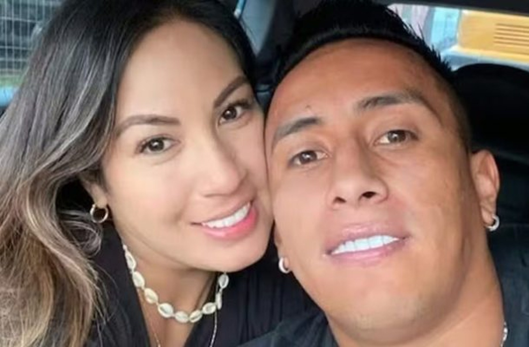 Ex-esposa denuncia Christian Cueva por violência doméstica