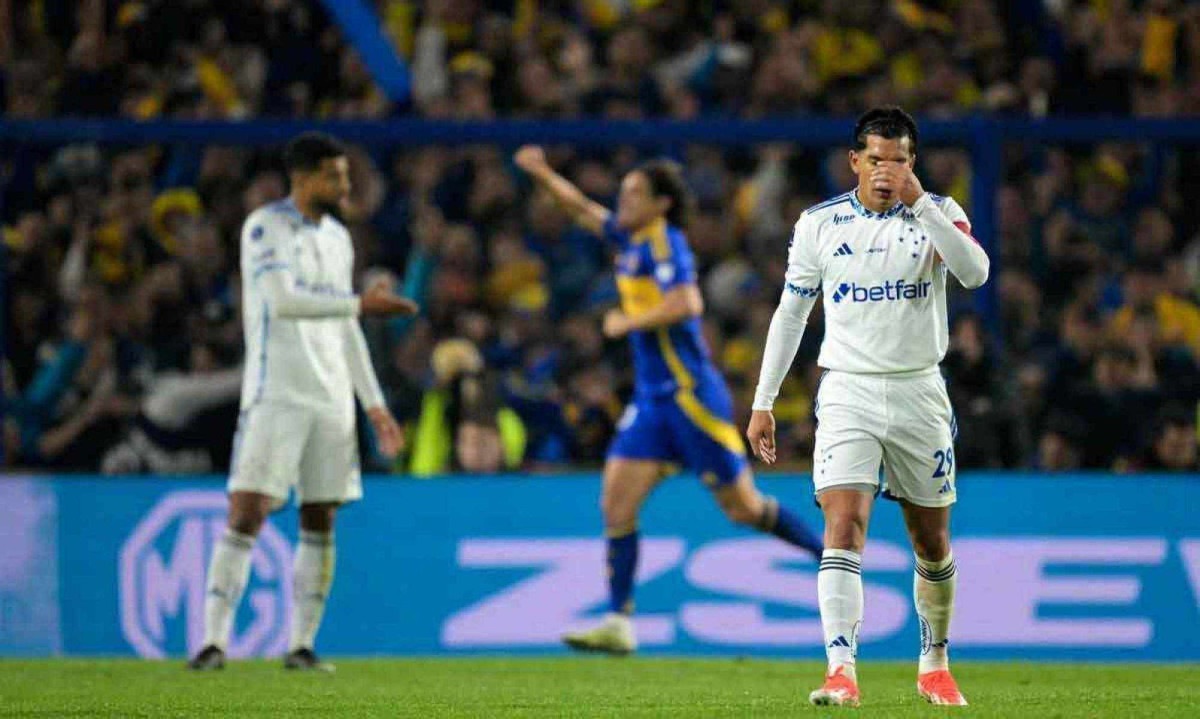 Desta vez, Cruzeiro terá o apoio da sua torcida para tentar reverter a derrota de 1 a 0 para o Boca Juniors no jogo de ida das oitavas da Sul-Americana, na Argentina -  (crédito: JUAN MABROMATA / AFP)