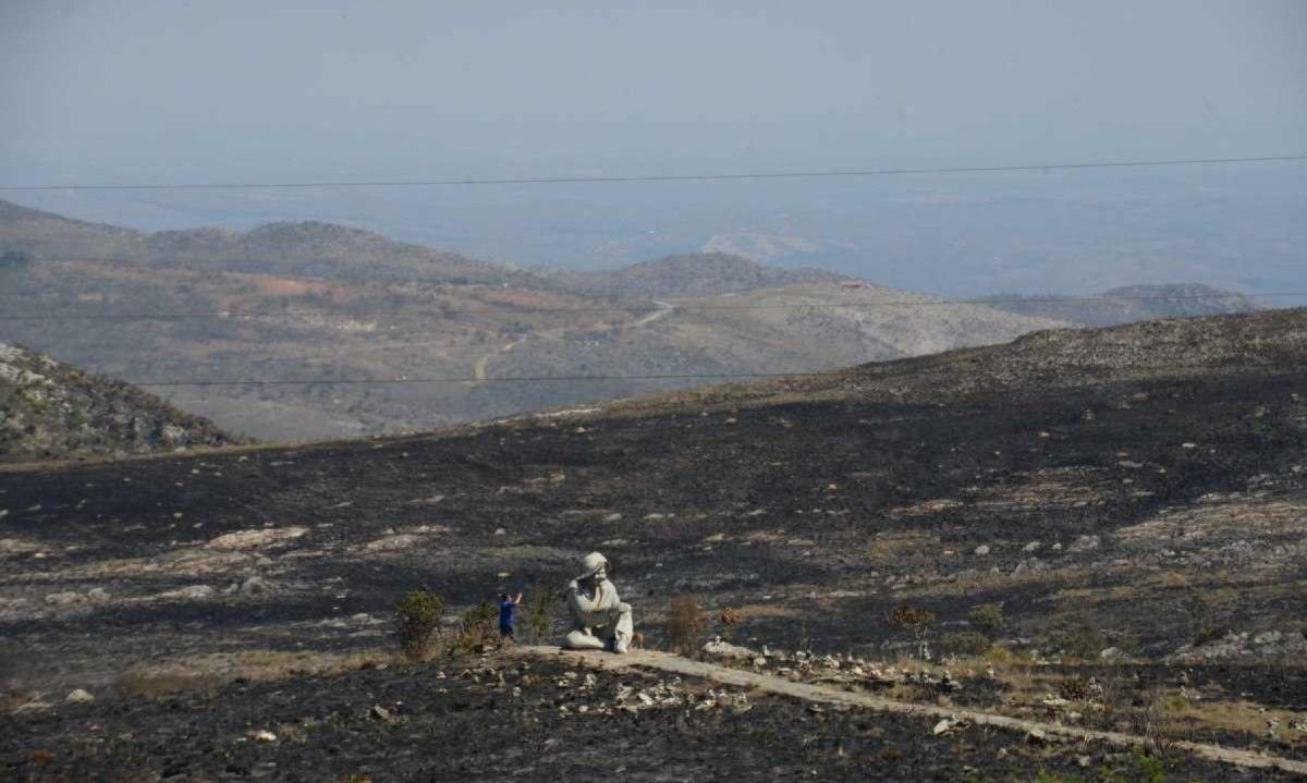 Morador da Serra do Cipó testemunha início das chamas: 'cenário de guerra'