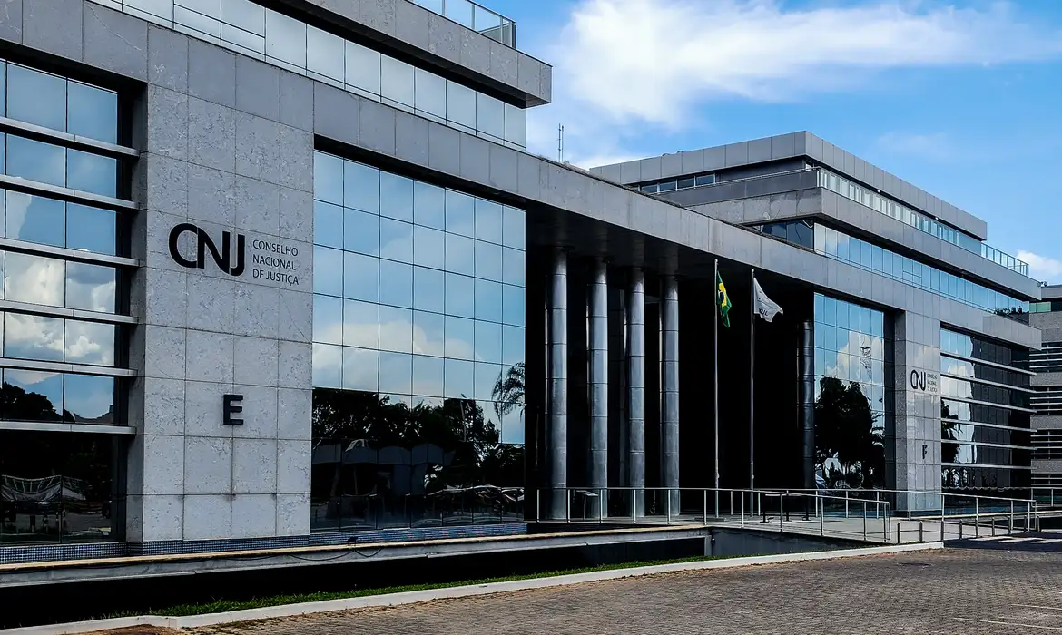 CNJ autoriza inventário extrajudicial mesmo com herdeiro menor incapaz -  (crédito: EBC)