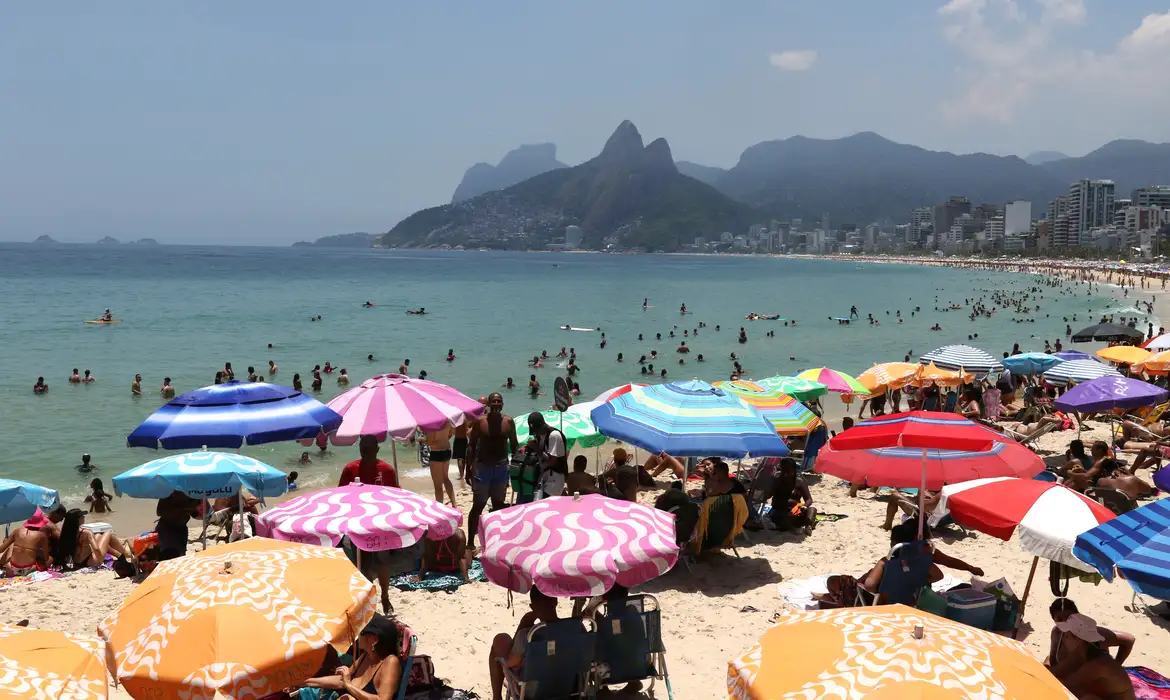 Rio tem semana de sol e tempo só muda na sexta-feira à noite -  (crédito: EBC)