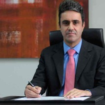  Sinduscon-MG, presidido por Renato Machado Michel