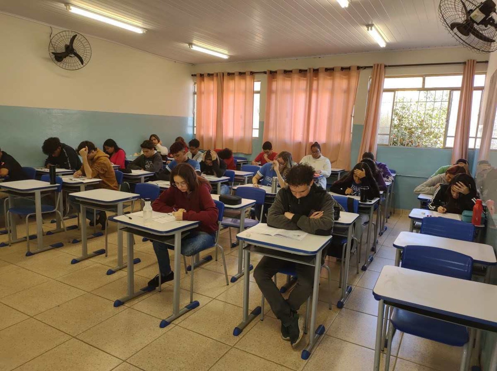 Enem: simulado aponta aprovação de 60% dos alunos da rede estadual de MG