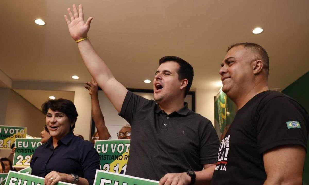 O candidato à prefeitura Bruno Engler conta com o apoio do ex-presidente Jair Bolsonaro -  (crédito: Lucas Mendes/Campanha Bruno Engler)