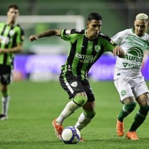 América e Chapecoense duelaram na noite desta quarta-feira, no Independência -  (crédito: Foto: Mourão Panda / América)