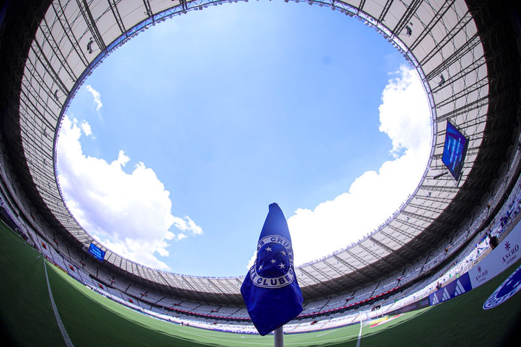 Imprensa argentina exalta Cruzeiro no Mineirão: ‘Desafio titânico do Boca Juniors’ -  (crédito:  Cris Mattos / Staff Imagens )