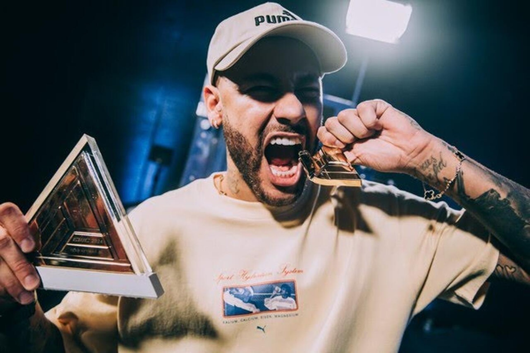 Neymar se torna campeão da Esports World Cup na Arábia; vídeo